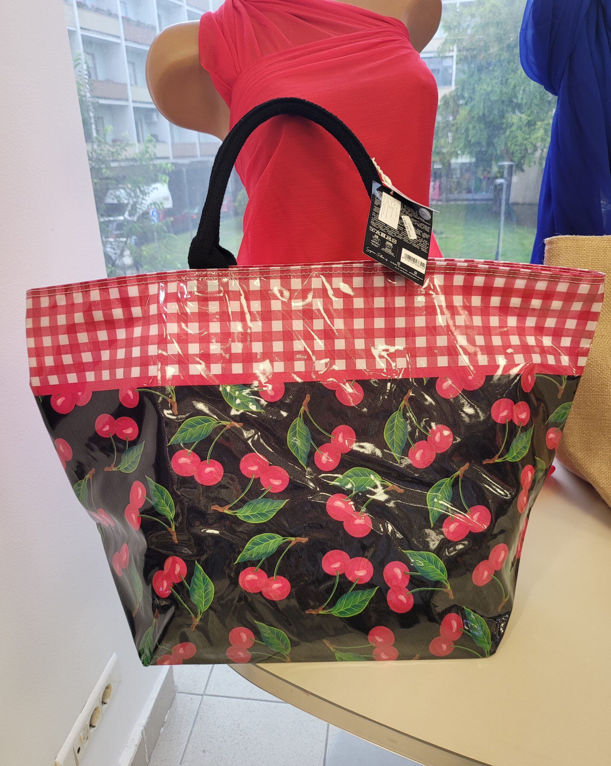 Torba za plazu Sorbetto u dezenu tresnjice 1 Torba za plazu Sorbetto u dezenu tresnjice