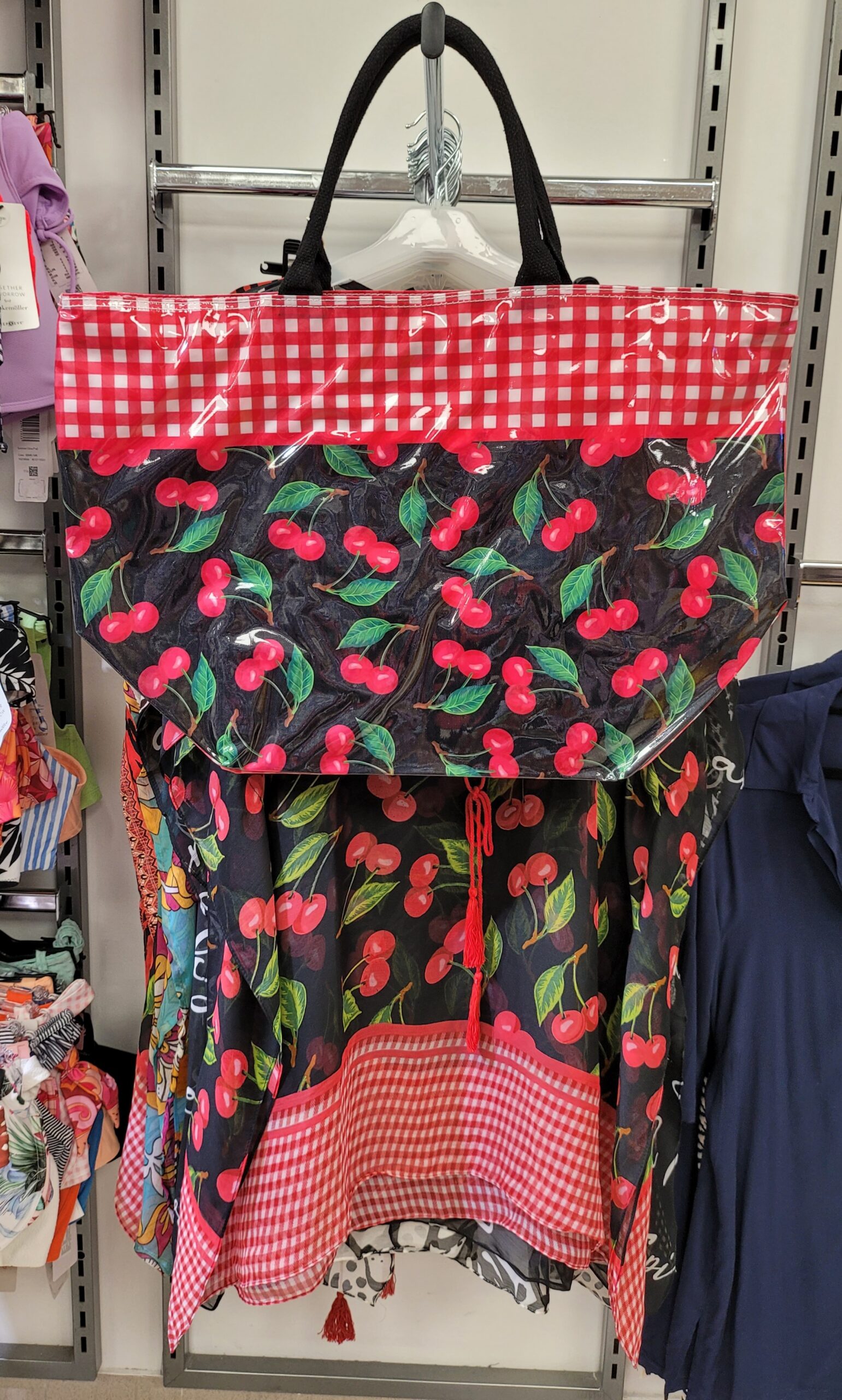 Torba za plazu Sorbetto u dezenu tresnjice 4 Torba za plazu Sorbetto u dezenu tresnjice - Slika 4