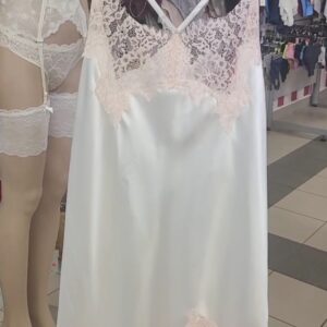Satenska spavacica Love&Bra bela sa cipkom u kajsija boji - XL